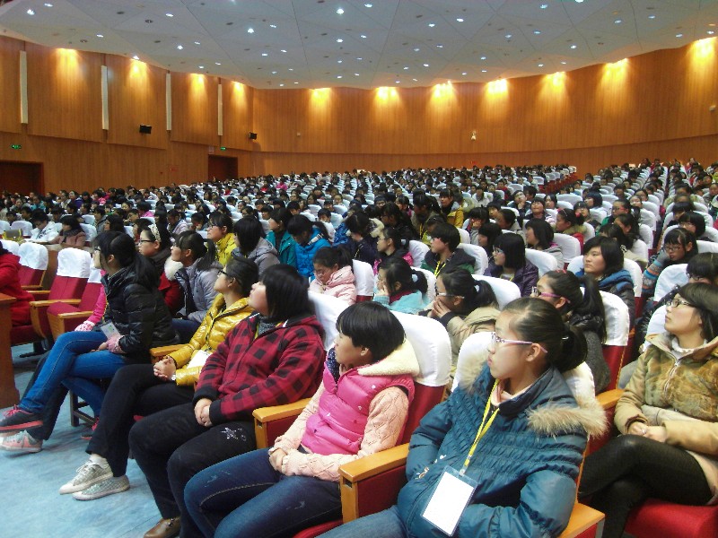 2025新澳门免费原料大全