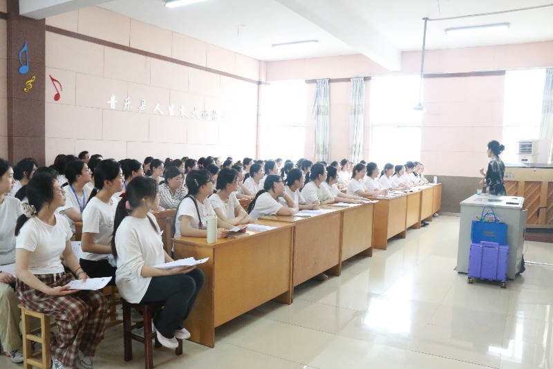 2025新澳门免费原料大全