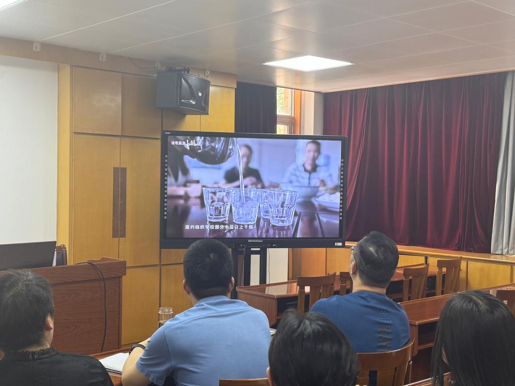 2025新澳门免费原料大全