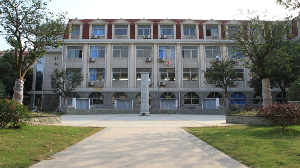 2025新澳门免费原料大全