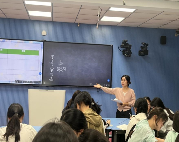 2025新澳门免费原料大全